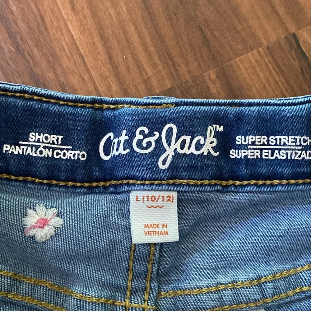 2 Pairs Cat & Jack Jean Shorts - Picture 3 of 8